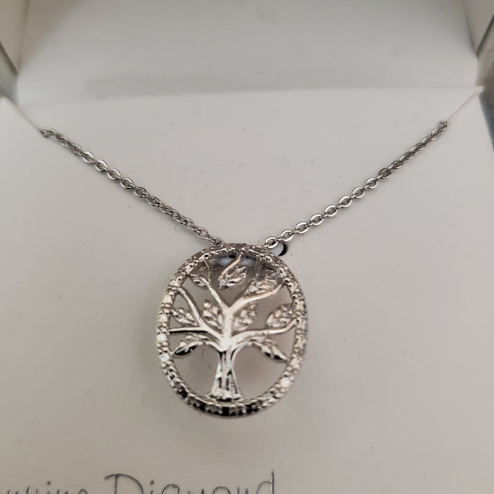 Sterling silver diamond Tree of Life necklace NWT